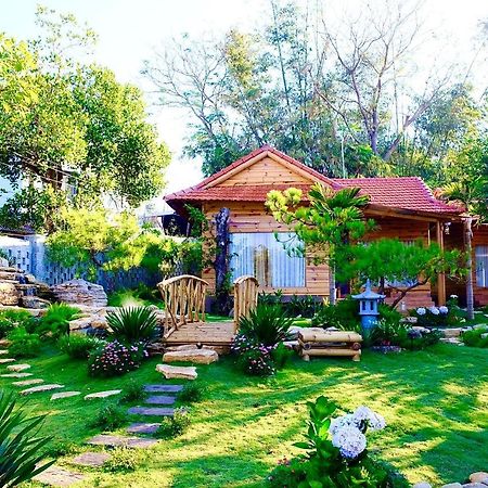 Sora Homestay Pleiku Bagian luar foto