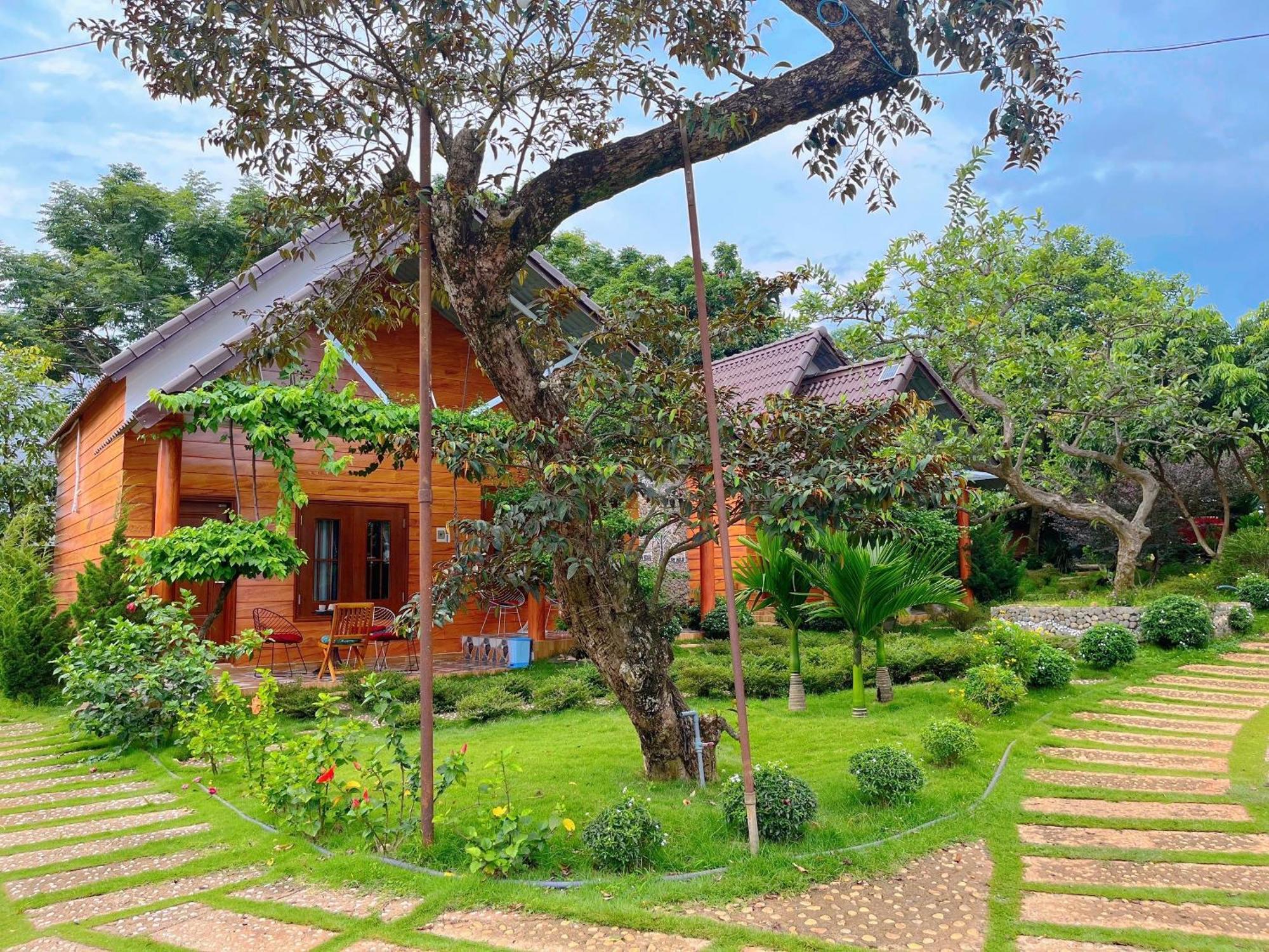 Sora Homestay Pleiku Bagian luar foto